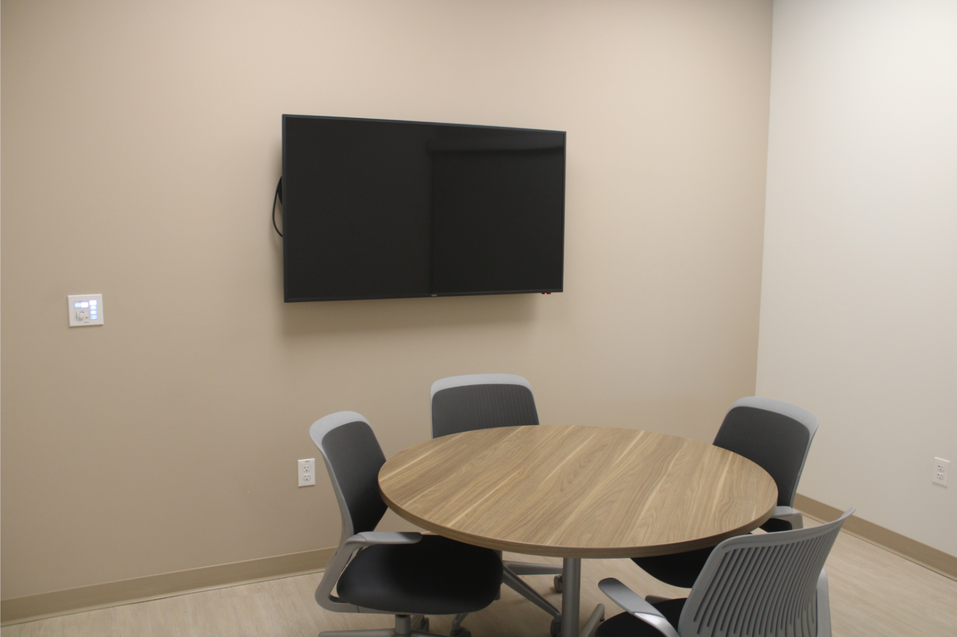 CBO-Huddle Room1