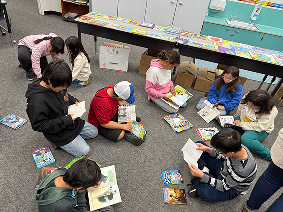 San Diego Oasis Kids Reading Books